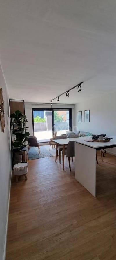 VENTA DE APARTAMENTO DE 2 DORMITORIOS EN BARRIO PUNTA CARRETAS