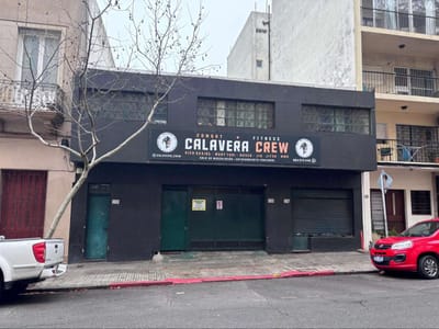 ALQUILER LOCAL INDUSTRIAL/COMERCIAL DURAZNO ESQUINA RIO NEGRO