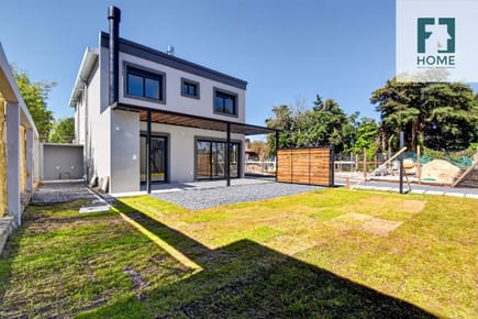 Propiedad Horizontal a estrenar en venta Solymar Sur