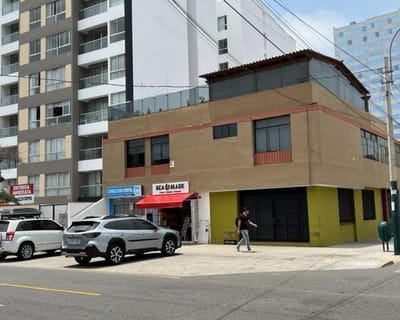 Local comercial  primer piso  Excelente inversin