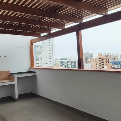 DPLEX CON  DORMITORIOS Y TERRAZA