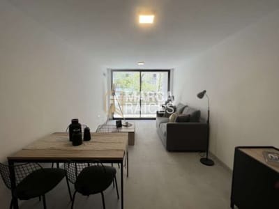 Venta 1 dormitorio balcon y patio Pocitos Montevideo