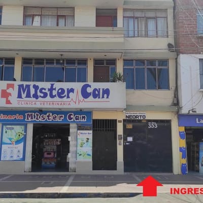 Venta departamento er piso Calle Varela frente a las  casas zona comercial