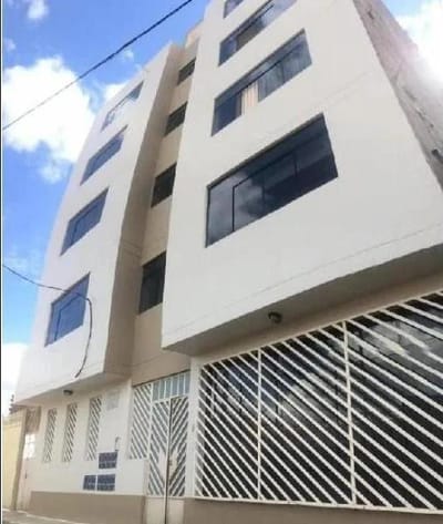 VENTA DE HERMOSO DEPARTAMENTO CENTRICO EN EL TAMBO