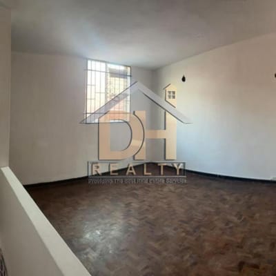 Se vende departamento Dúplex  de 60 m2 dentro de Condominio familiar La Victoria