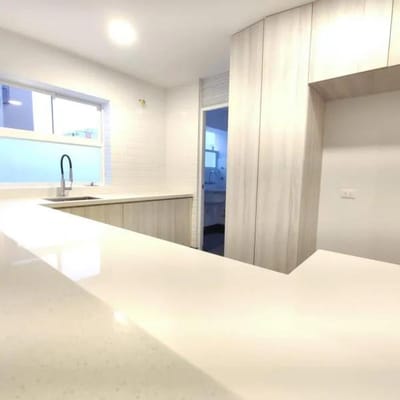 Miraflores · $386,000 · 138 m² · 3 Dormitorios ·2 cocheras