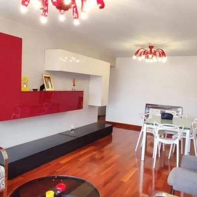 San Isidro · $1300 · 122 m² · 3 Dorm. · 2 Cocheras