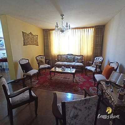 Casa con dos frentes (Parque Privado)
