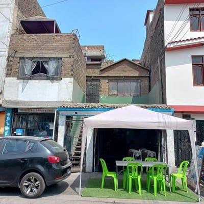 VENTA COMERCIO PRECIO TERRENO 3 PISOS 1ER PISO COMERCIO LAVANDERIA RESTAURANTE