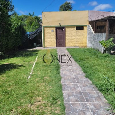 SE VENDE CASA ZONA BARRIO OBRERO