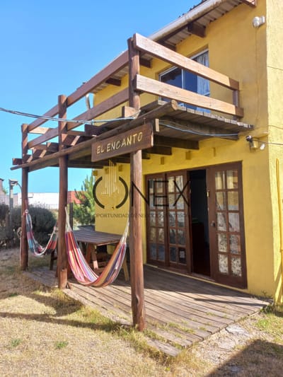 Venta 4 casas amuebladas en punta del diablo