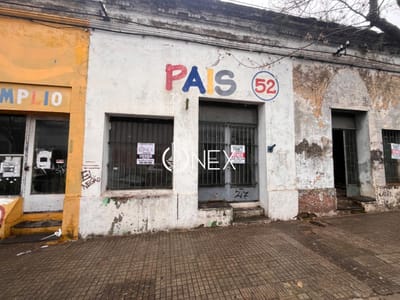 Una excelente opción para quienes buscan invertir en una zona con gran proyección y alta visibilidad.