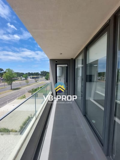 Venta Apartamento Torre Gaudí Punta Del Este 2 Dormitorios