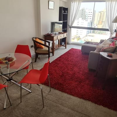 Dpto de  Dormt Amoblado zona tranquila