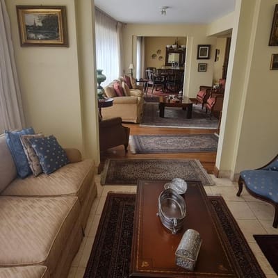 Lindo Dpto Duplex con  Dormitorios