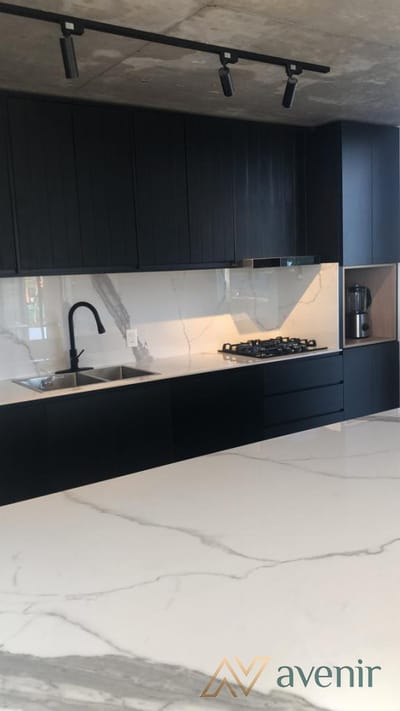 VENTA CASA EN LA TAHONA 3 DORMITORIOS