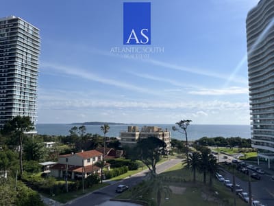 Planta de categoría con Vista al Mar Playa Mansa Punta del Este