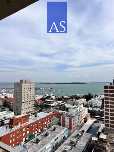 Apartamento 1 dormitorio y medio terraza y garagte en Península