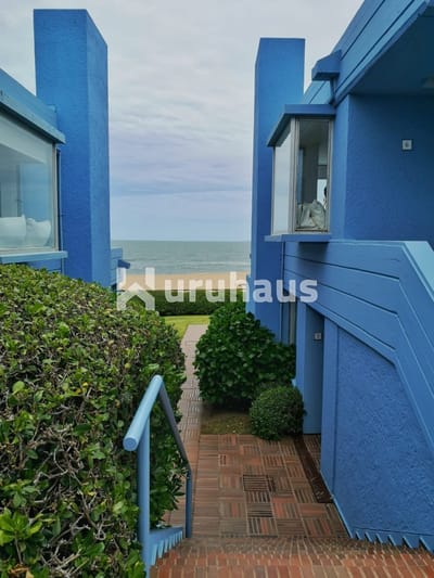 VENTA DEPARTAMENTO 3 DORMITORIOS EN MANANTIALES