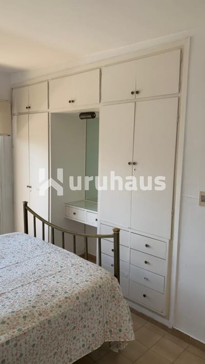 VENTA APARTAMENTO UN DORMITORIO PUNTA DEL ESTE EDIFICIO CHIVERTA