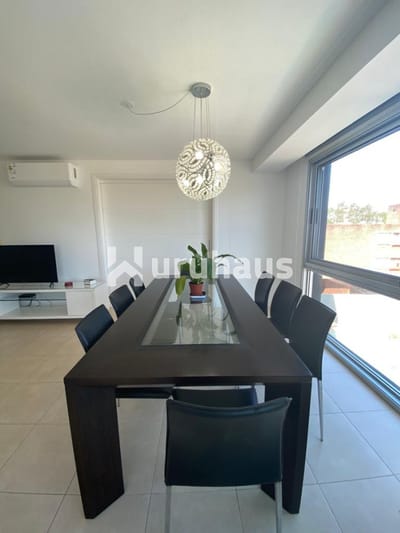VENTA APARTAMENTO TRES DORMITORIOS PUNTA DEL ESTE EDIFICIO TORRE DEL MAR