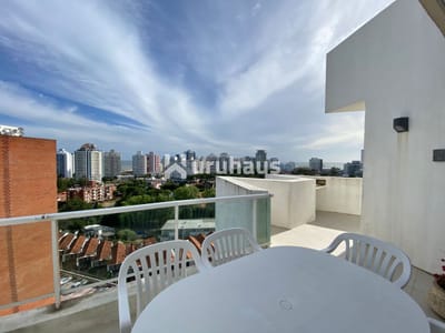 ALQUILER APARTAMENTO TRES DORMITORIOS PUNTA DEL ESTE EDIFICIO BOTAVARA