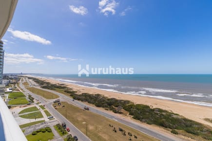 VENTA APARTAMENTO DOS DORMITORIOS PUNTA DEL ESTE EDIFICIO LE PARC II
