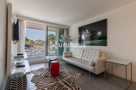VENTA APARTAMENTO DOS DORMITORIOS PUNTA DEL ESTE EDIFICIO YOO