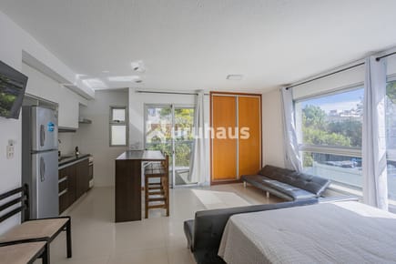VENTA APARTAMENTO MONOAMBIENTE PUNTA DEL ESTE EDIFICIO THE POINT BRAVA