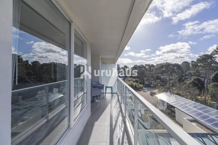 VENTA APARTAMENTO DOS DORMITORIOS PUNTA DEL ESTE EDIFICIO YOO