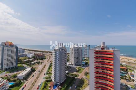 FOREST TOWER 2 - EXCLUSIVO PENTHOUSE CON ESPACIO DE PARRILLERO PROPIO USO EXCLUSIVO