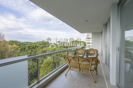 VENTA APARTAMENTO DOS DORMITORIOS PUNTA DEL ESTE ROOSEVELT EDIFICIO BE PUNTA