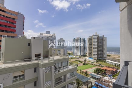 VENTA APARTAMENTO UN DORMITORIO PUNTA DEL ESTE EDIFICIO SIGLO SOL DOS
