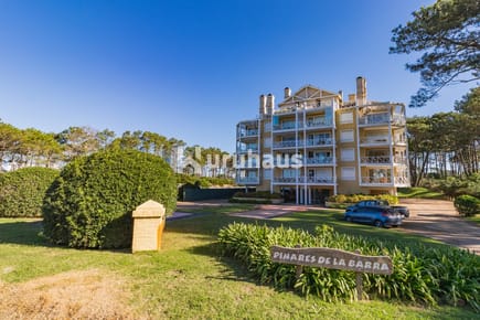 PINARES DE LA BARRA - APTO. CON JARDIN EN LA BRAVA - 2 DORM.