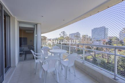 DEPARTAMENTO FOREST TOWER 1 PUNTA DEL ESTE
