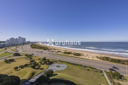 VENTA DEPARTAMENTO DELFIN PUNTA DEL ESTE PLAYA BRAVA