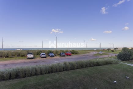 VENTA DEPARTAMENTO PRIMERA LINEA MANSA 2 DORMITORIO WALMER LAGOON