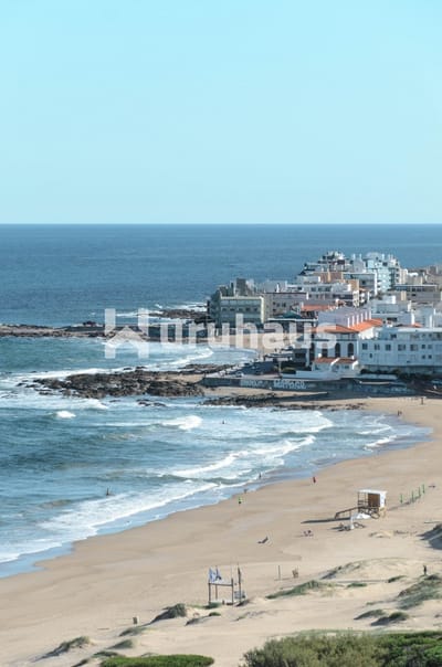 VENTA APARTAMENTO TRES DORMITORIOS PUNTA DEL ESTE PLAYA BRAVA EDIFICIO TORRE CRISTAL