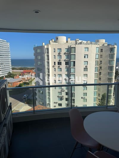 APARTMAMENTO EN ALQUILER 3 DORMITORIOS WIND TOWER PLAYA BRAVA