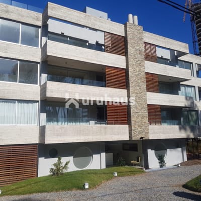 VENTA DEPARTAMENTO 2 DORMITORIOS TERRAZA EXCLUSIVA PLAYA MANSA
