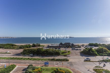 VENTA DEPARTAMENTO 3 DORMITORIOS PLAYA MANSA CORAL TOWER