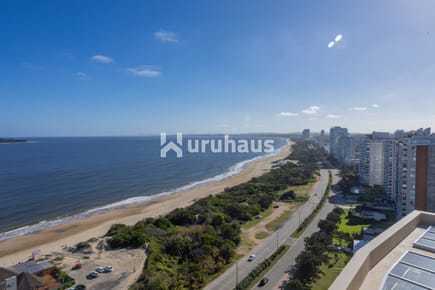 PENTHOUSE EN VENTA PLAYA MANSA 7 DORMITORIOS CORAL TOWER