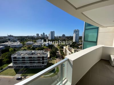 VENTA APARTAMENTO DOS DORMITORIOS PUNTA DEL ESTE EDIFICIO WIND TOWER