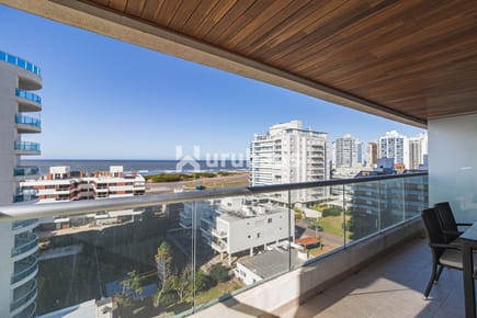 DEPARTAMENTO VENTA PUNTA DEL ESTE ICON BRAVA  3 DORMITORIOS