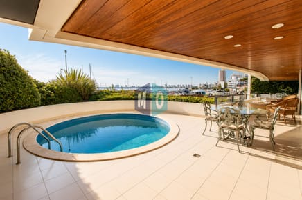 Sólido apartamento en venta, Península, Punta del Este, 3 Dormitorios.