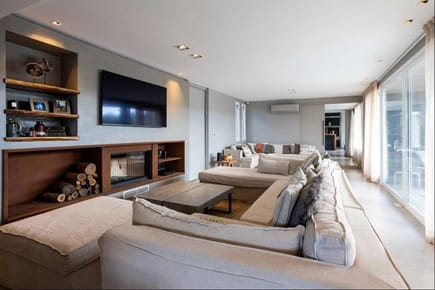 Venta Casa 3 Dormitorios en Altos de la Tahona + Servicio Completo