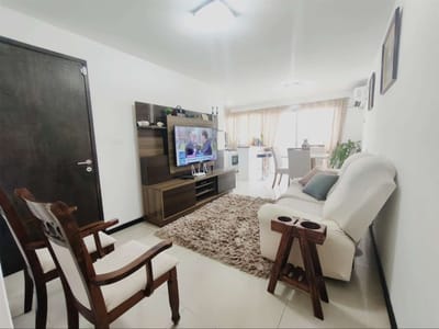 Venta Apartamento 2 Dormitorios con Gran Terraza y Garage Doble en Buceo