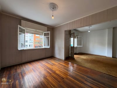 VENTA APARTAMENTO 2 DORMITORIOS + ESCRITORIO Y 2 TERRAZAS EN BARRIO CORDON