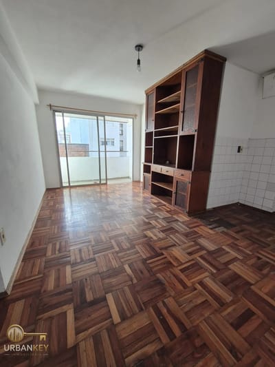 APARTAMENTO DE 1 DORMITORIO CON BALCÓN EN AGUADA