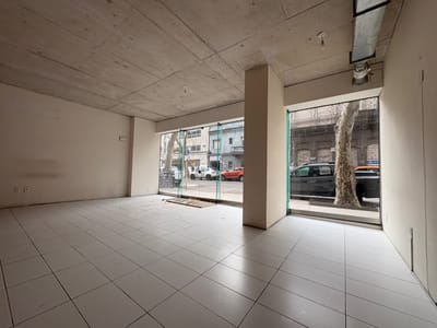 ALQUILER LOCAL COMERCIAL EN CENTRO BARRIO SUR
